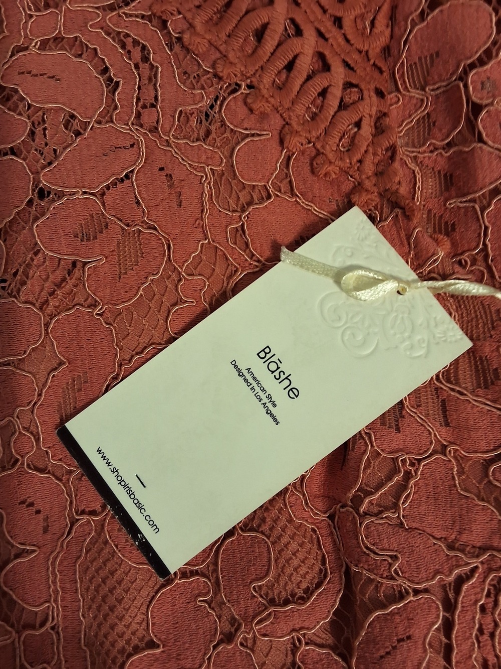 Blashe NWT Coral Floral Lace Sheath Dress Medium Sleeveless Crochet Lace Wedding - Picture 5 of 5